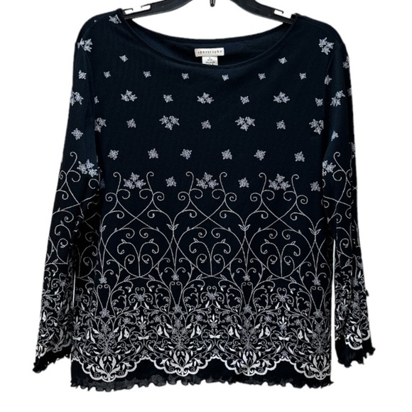 Apostrophe 3/4 sleeve floral blouse Black with white pattern & lettuce hem/cuff - Picture 3 of 6